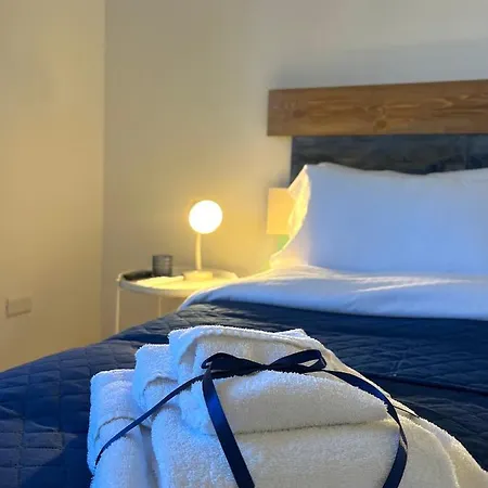 Sea Breeze House דירה *