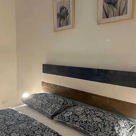 Apartment Sea Breeze House